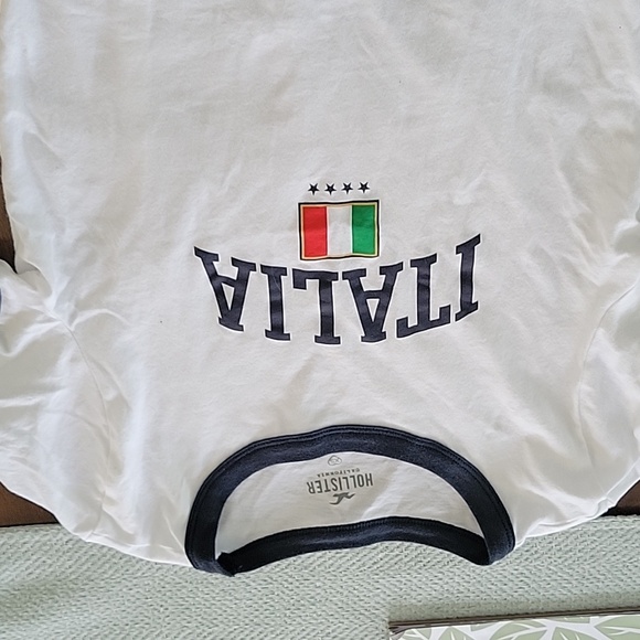 Hollister baby tshirt  Italy - Picture 2 of 2